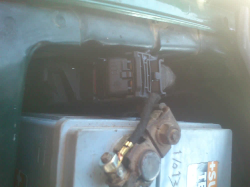 Ygraeriokinhsh-TOYOTA-RAV4 (3)